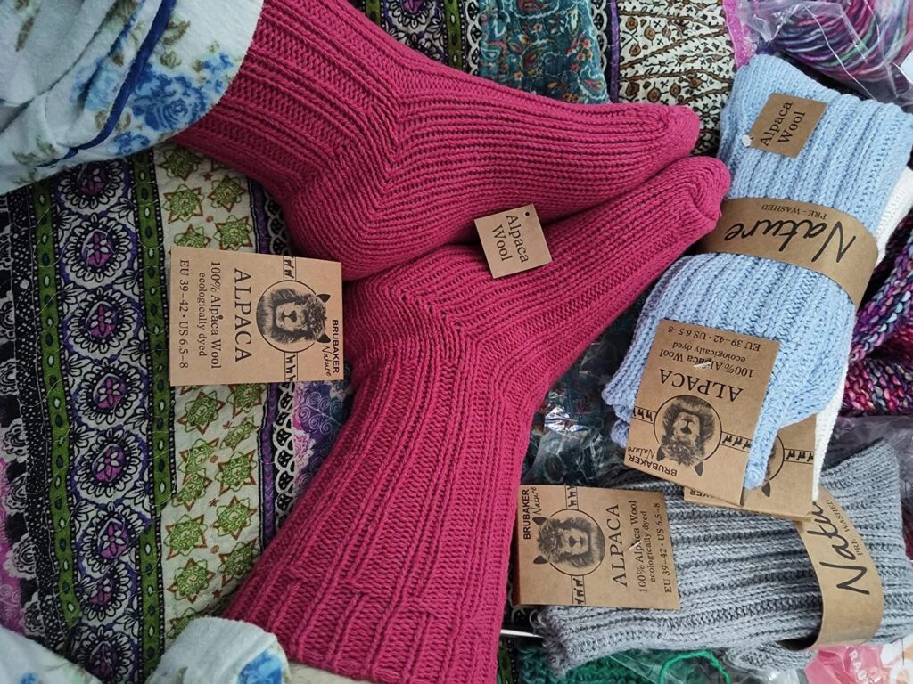 The-Best-Alpaca-Socks-for-Comfort-and-Warmth-Top-Picks-for-2025